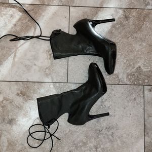 Stella McCartney Black Patent Platform Lace-Up Ankle Boots